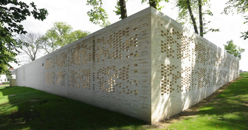 Il muro di cinta in mattoni danesi fatti a mano