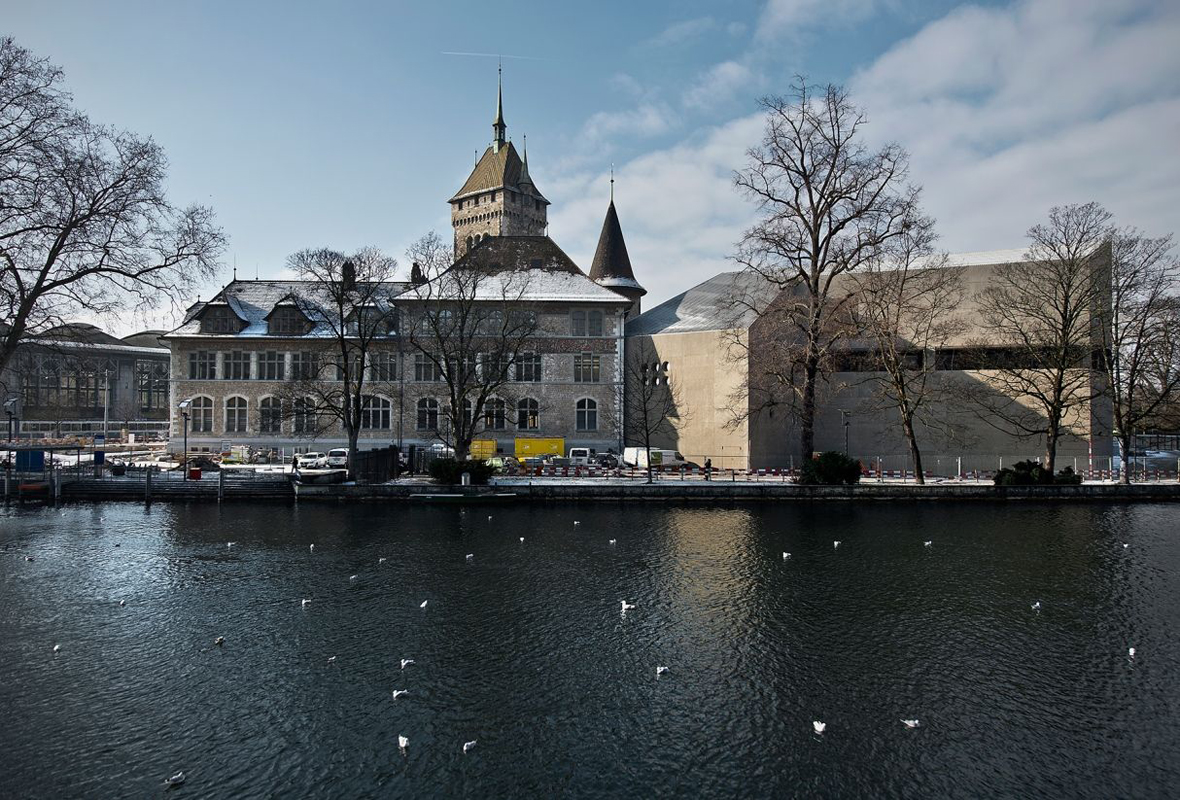 Il Landesmuseum con l'ampliamento progettato dallo studio Christ & Gantenbein Architects