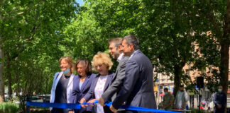 Da sinistra, Simona Giorgetta, nipote di Giorgio Squinzi, Veronica Squinzi, Laura Squinzi, Pierfrancesco Maran e Marco Squinzi