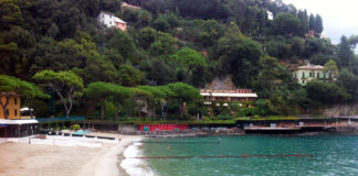 La baia di Paraggi (Genova)